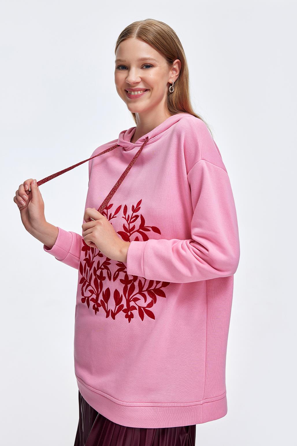 Hooded Embroidered Sweatshirt Pink