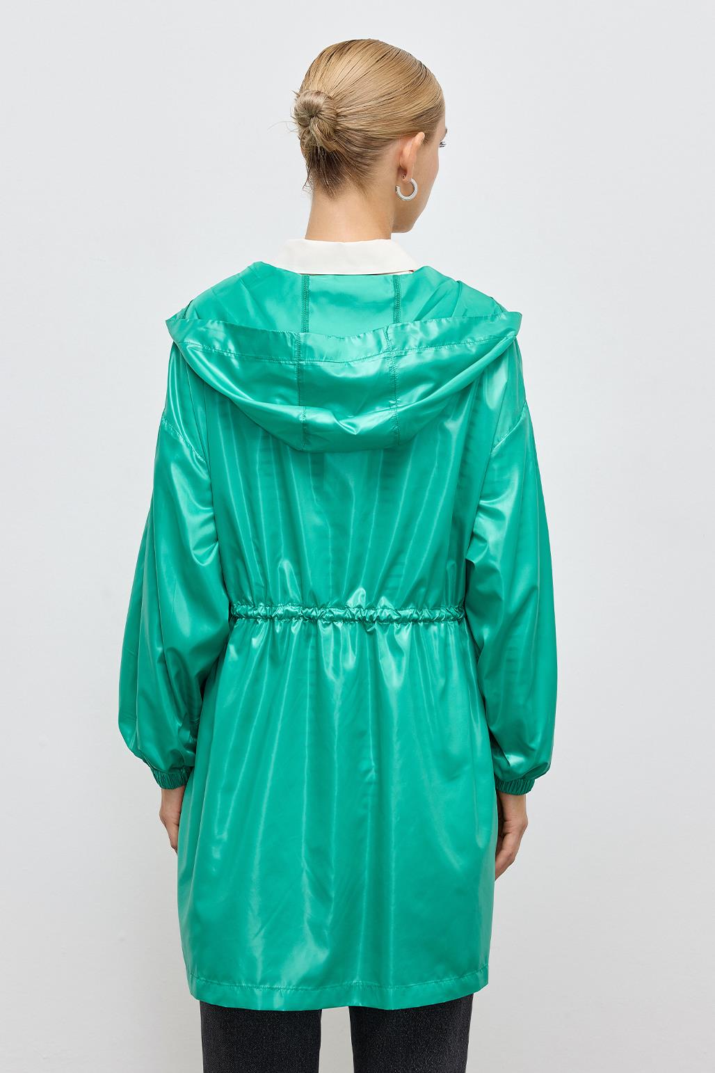 Hooded Raincoat Green