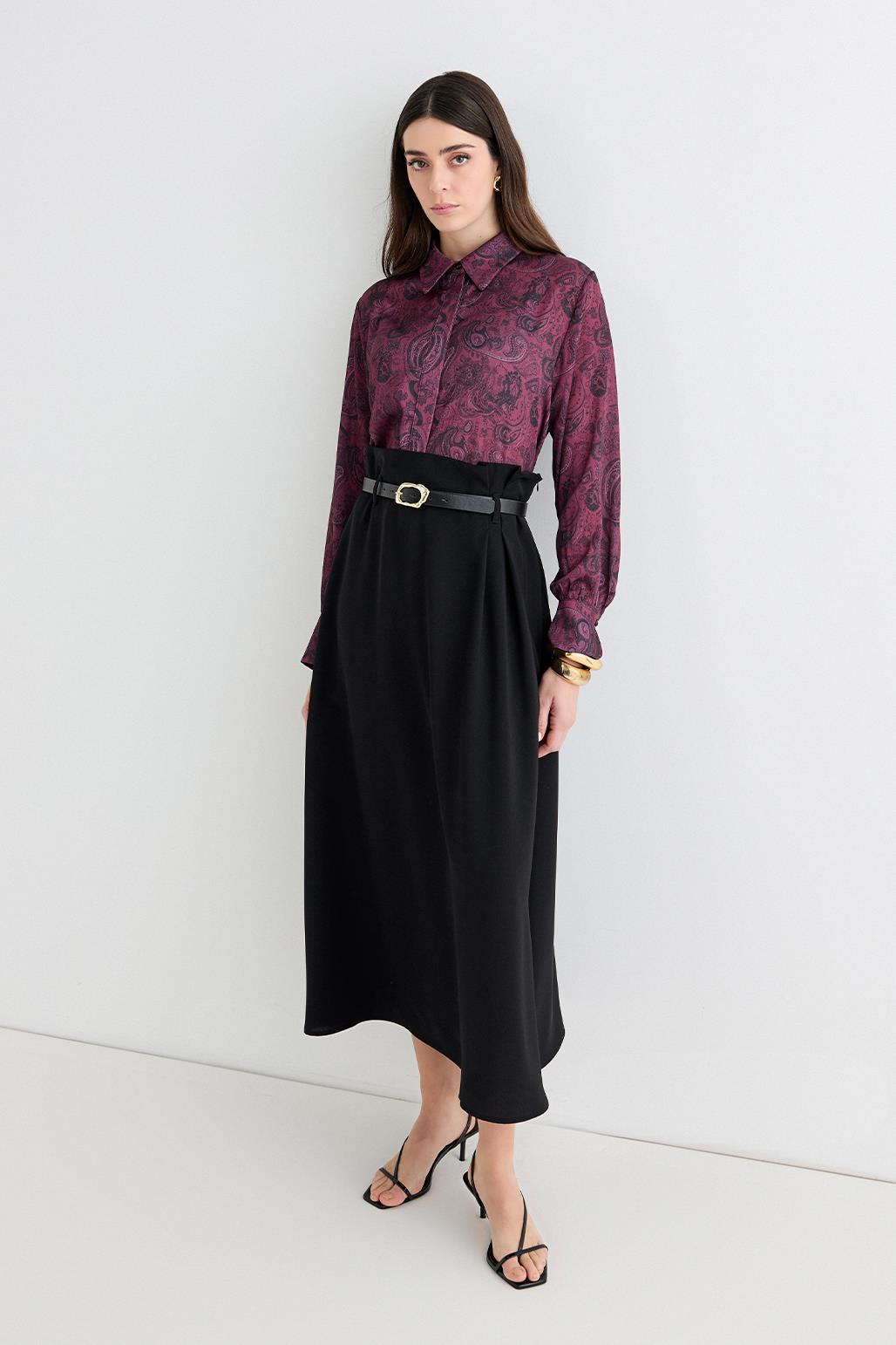 Pleated Skirt with Belt Black