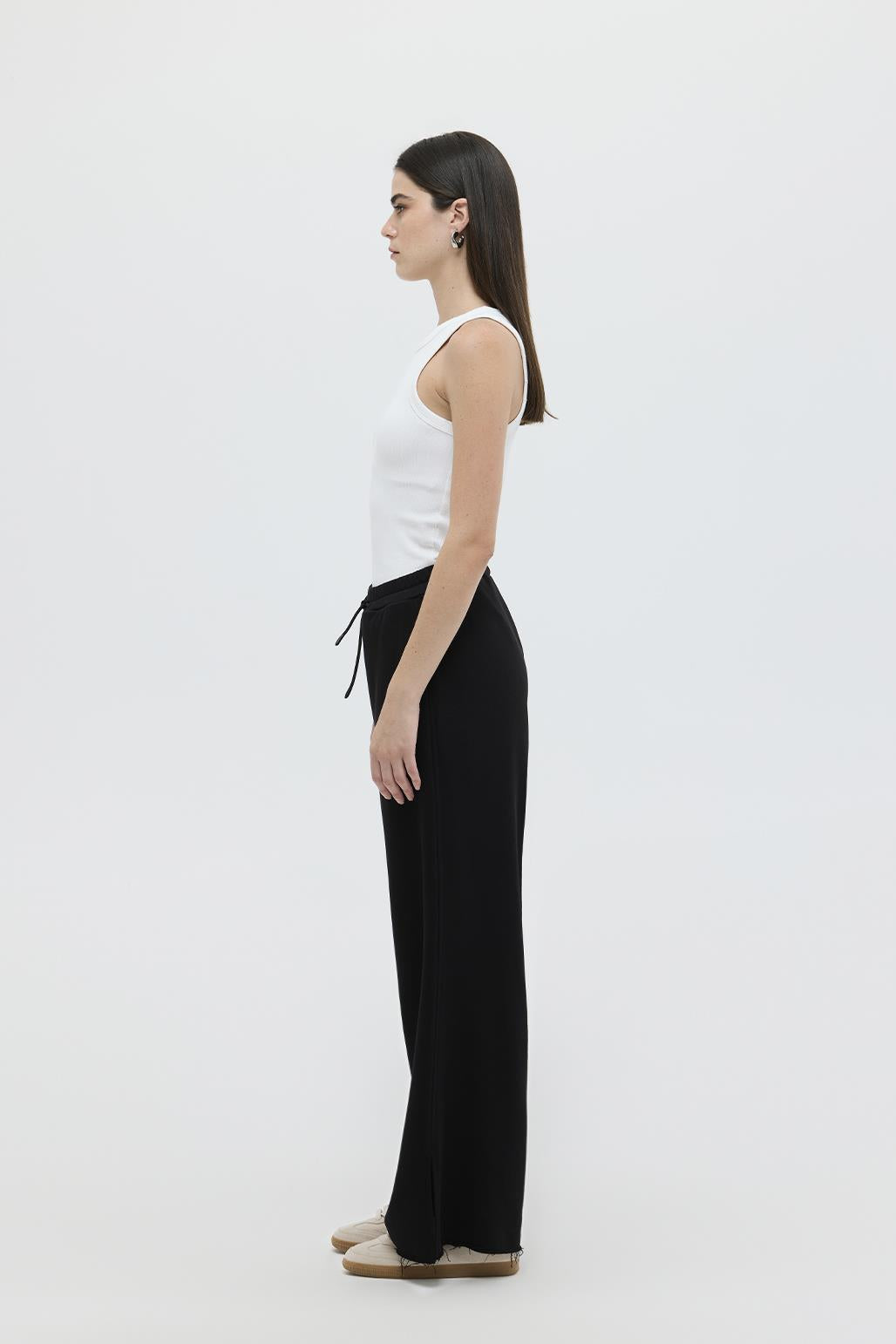 Knitted Loose Trousers with Slits Black