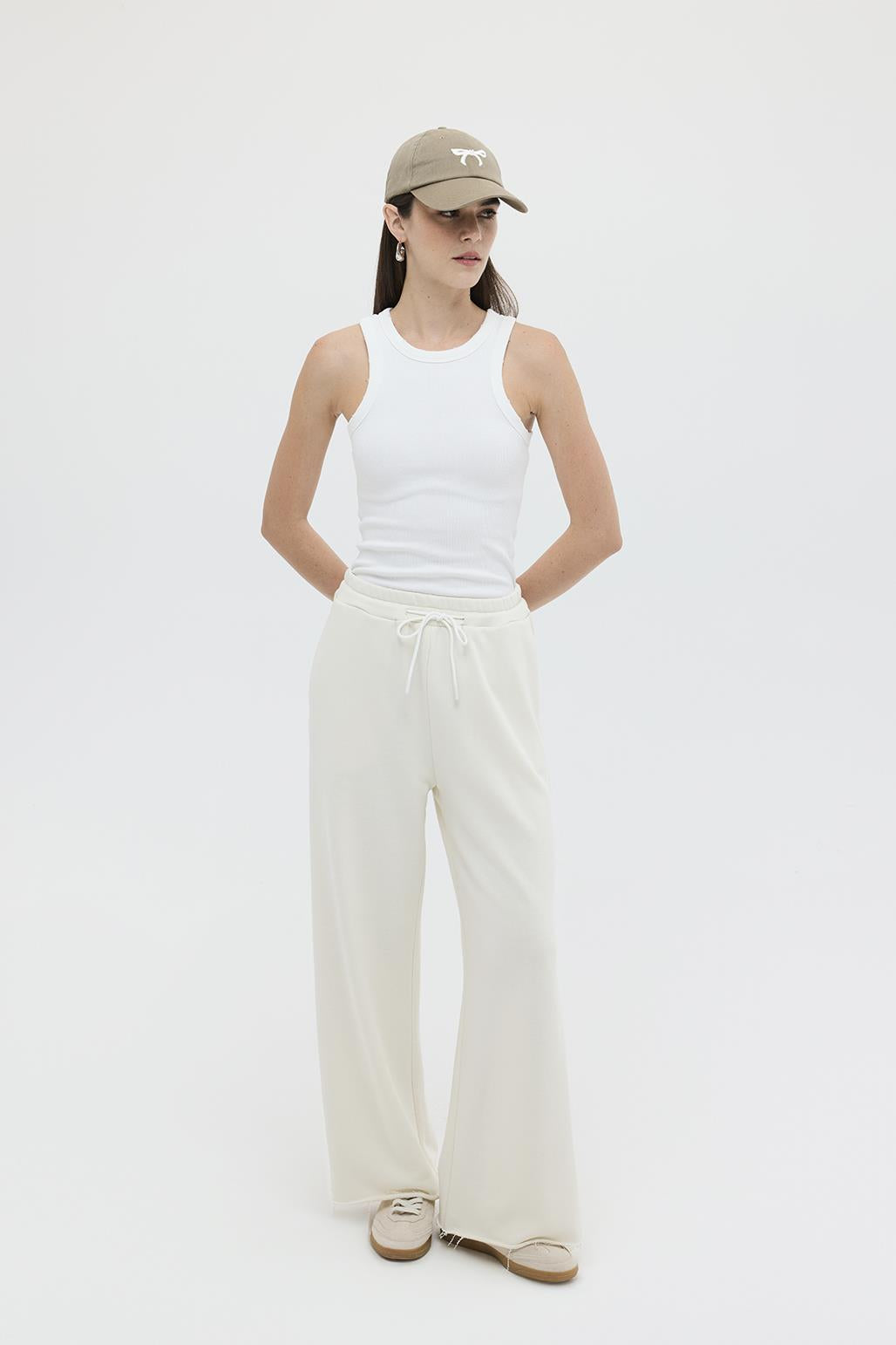 Knitted Loose Trousers with Slits Polar White