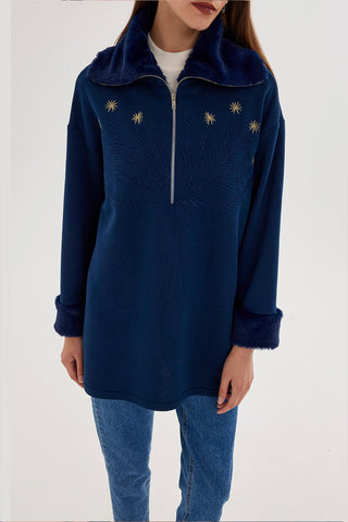Embroidered Sweatshirt With Fur Indigo