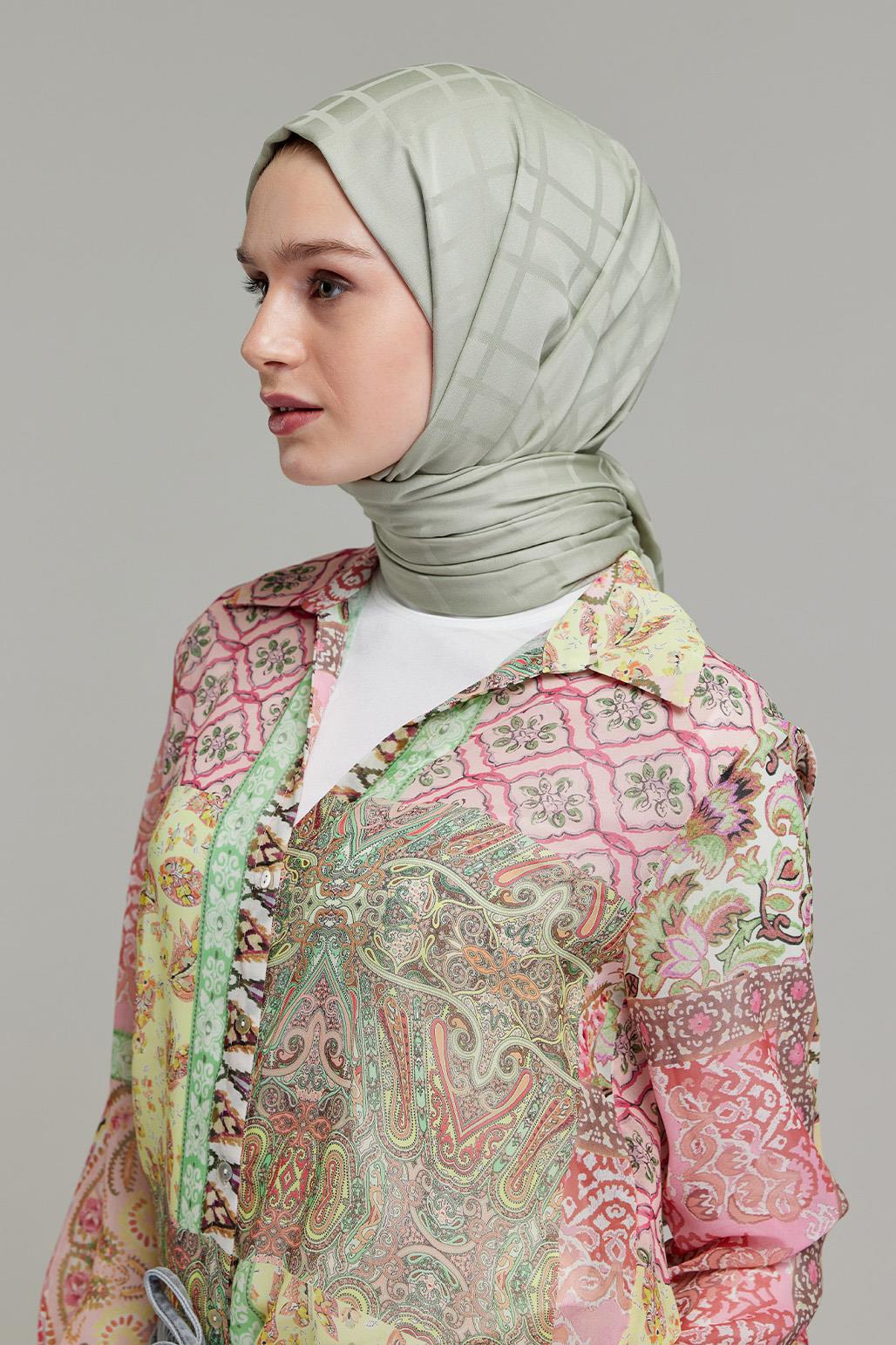 Linea Pattern Modal Jacquard Shawl Green