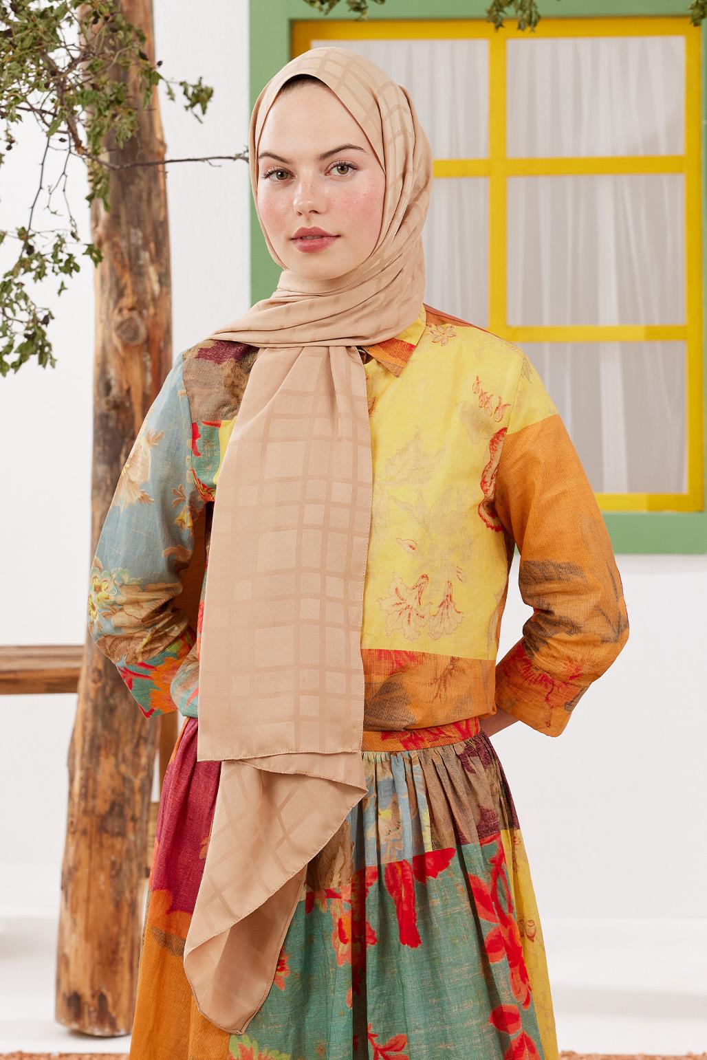 Linea Pattern Modal Jacquard Shawl Camel