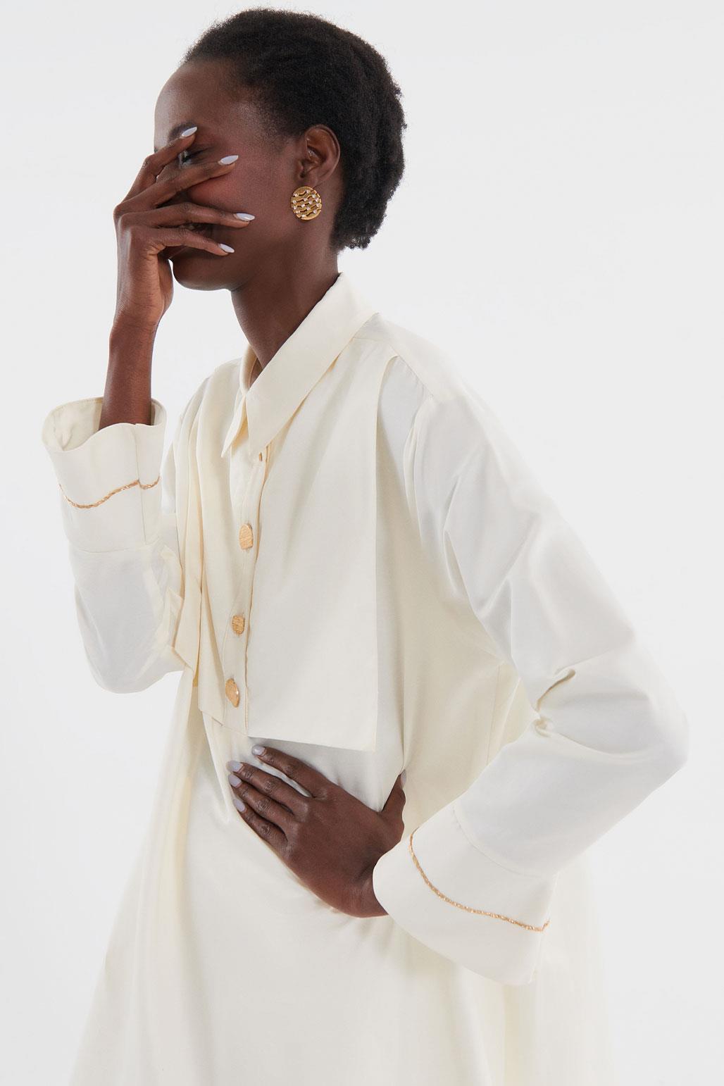 Cuff Embroidered Shirt Ecru