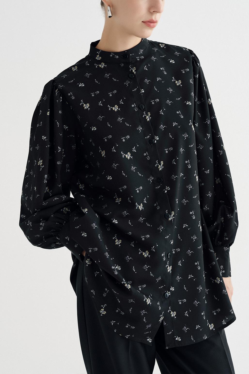 Minimal Patterned Flower Shirt Black