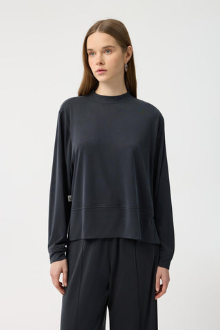 Modal Cupra Slit Detail Cropped Sweatshirt Black