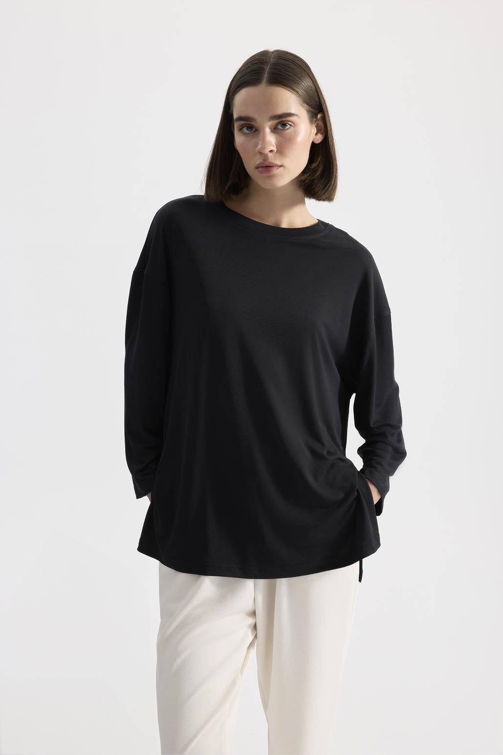 Modal Knitted Long Sleeves T-shirt Black