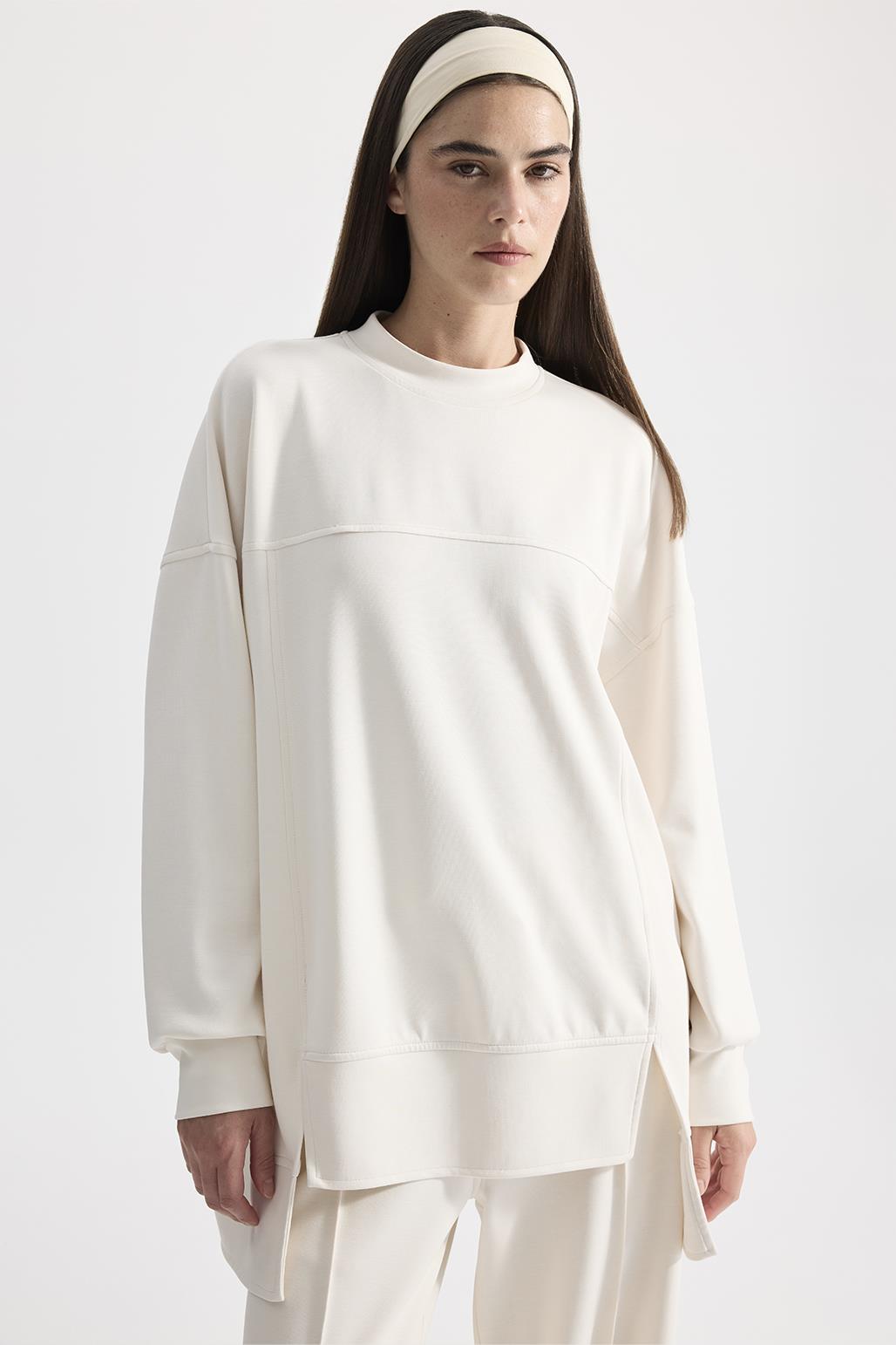 Modal Knitted Asymmetric Cut Sweat Ecru