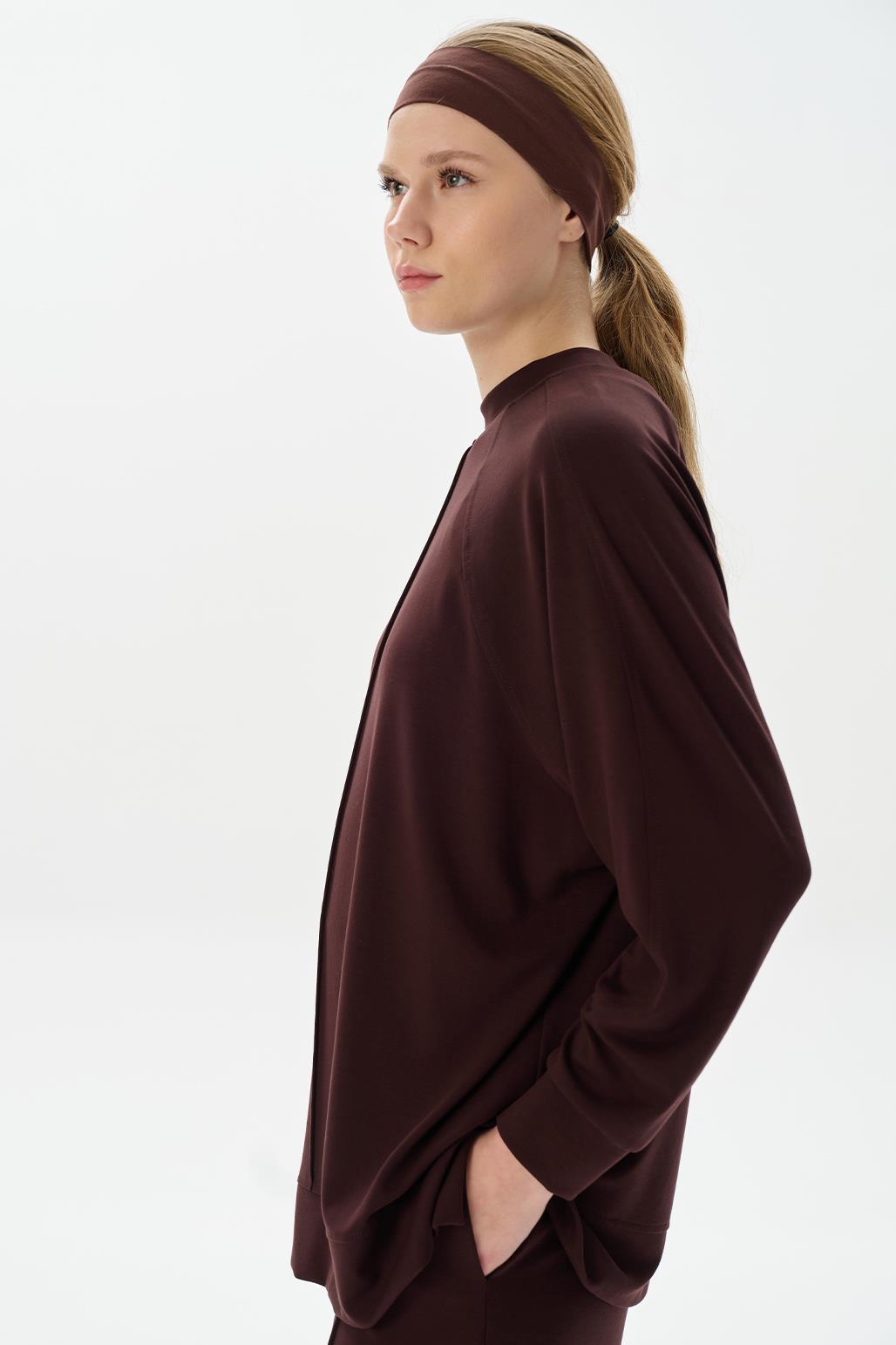 Modal Knit Stitched Sweatshirt Brown