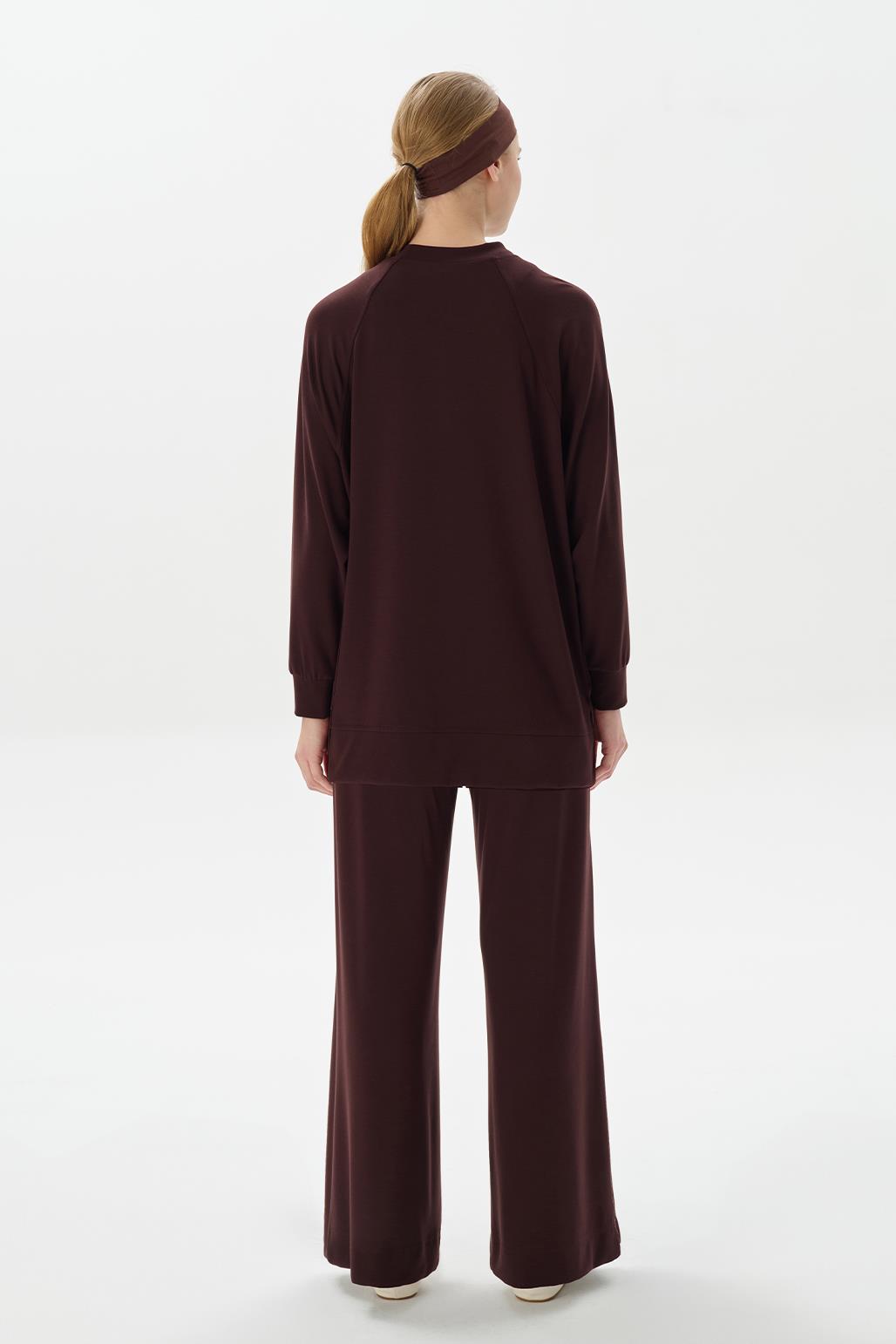 Modal Knit Stitched Sweatshirt Brown