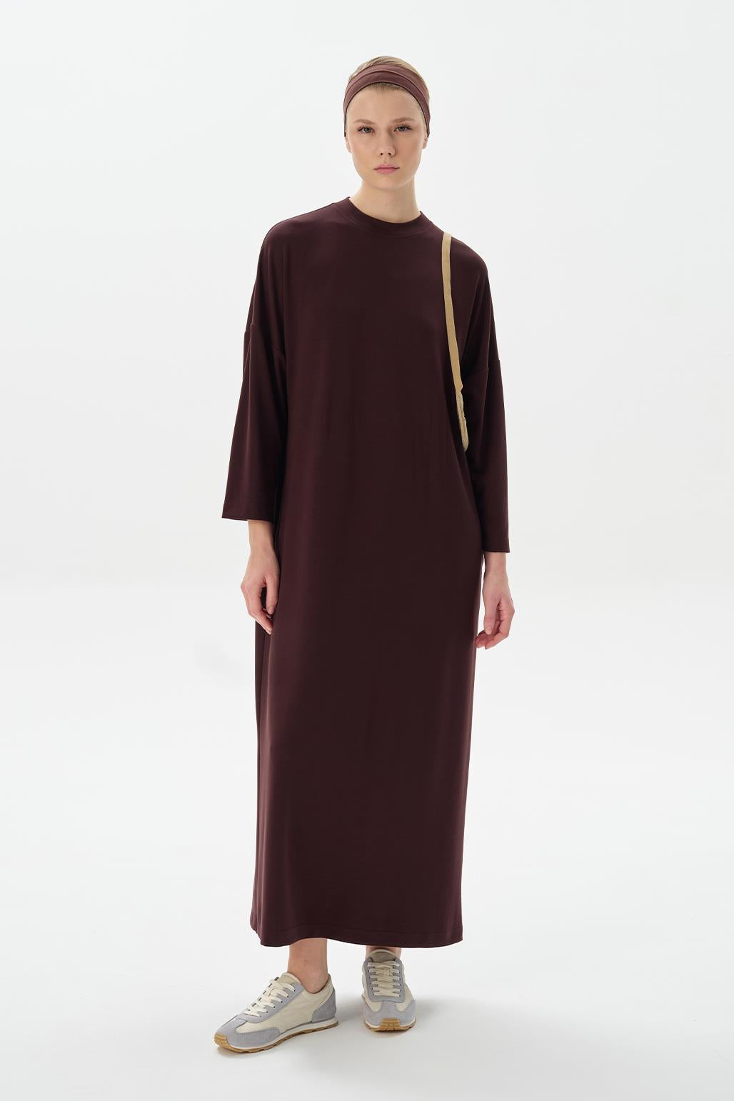 Modal Knit Long Basic Dress Brown