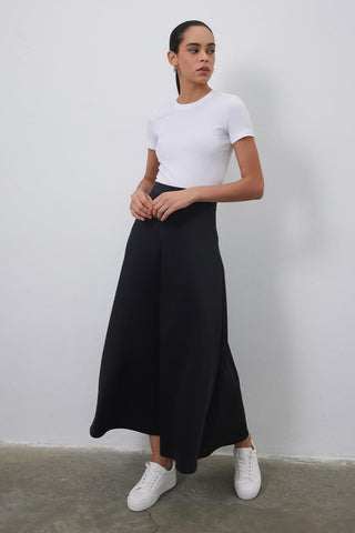 Nada Scuba Flared Skirt Black