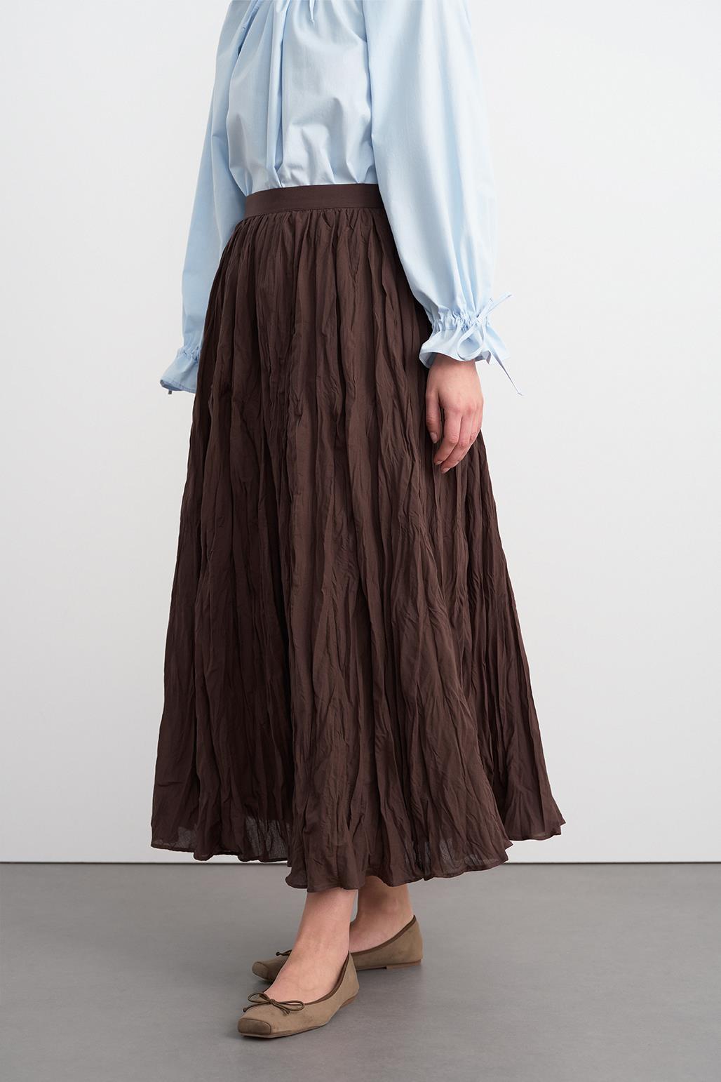 Nora Pleated Long Skirt Brown