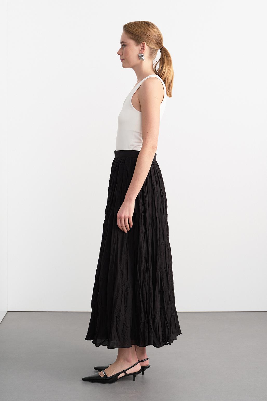 Nora Pleated Long Skirt Black