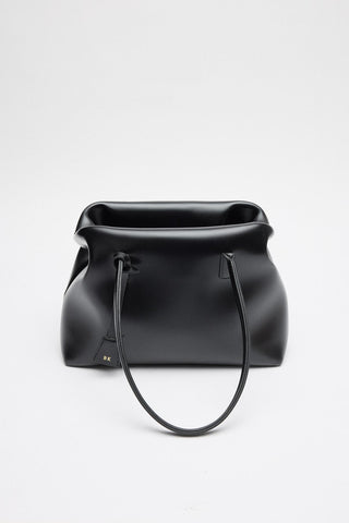 Nova Clasp Leather Bag Black