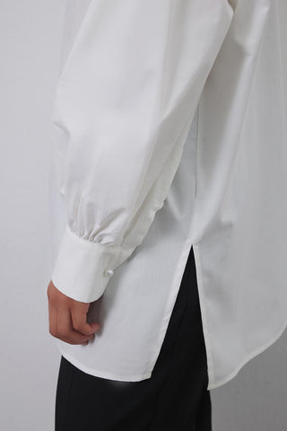 Shoulder Gathered Wide Collar Shirt Ecru