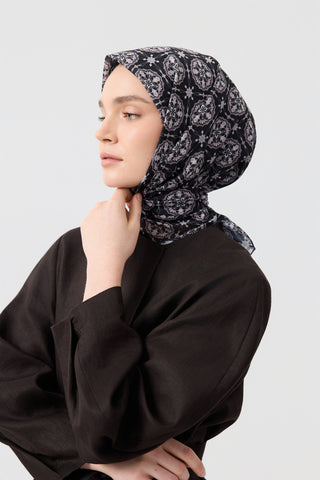 Cotton Square Scarf Medallion Black