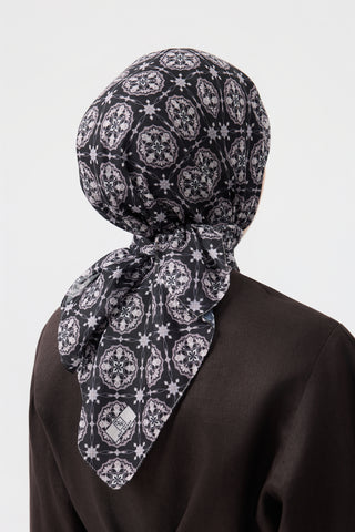 Cotton Square Scarf Medallion Black