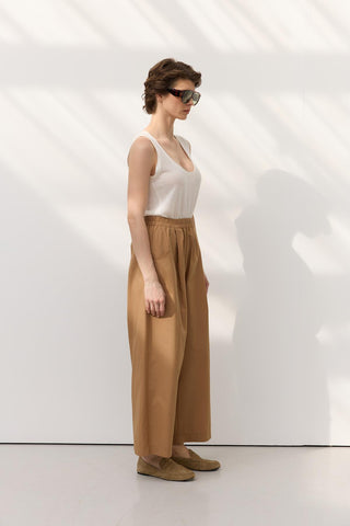 Pleated Pocket Trousers Tan