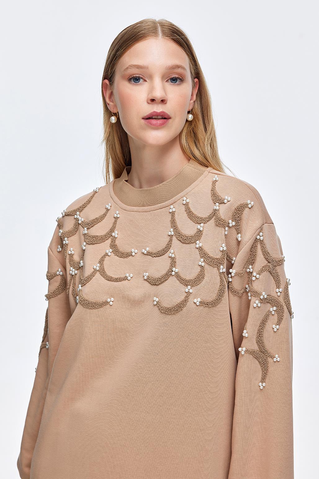 Punch Embroidery Tunic with Pearl Mink