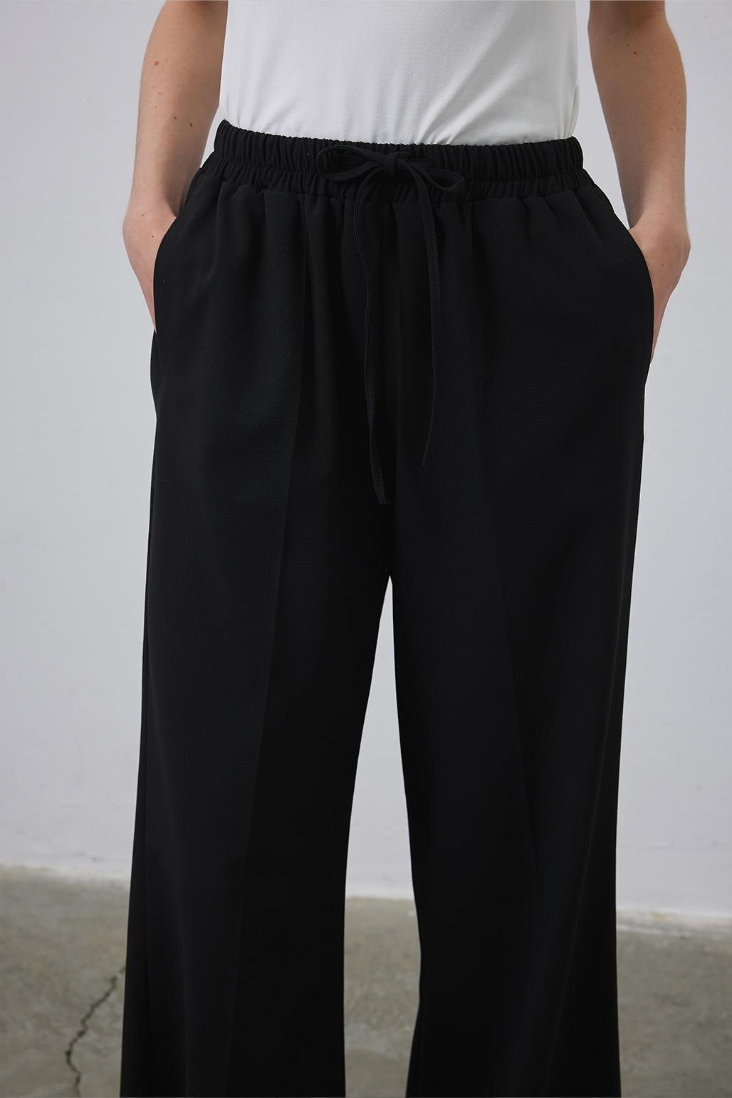 Relaxed Fit Elastic Loose Trousers Black