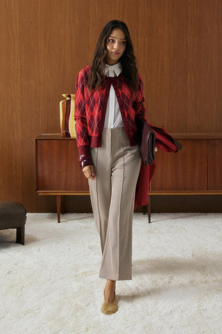 Round Neck Diamond-Pattern Knit Cardigan Burgundy