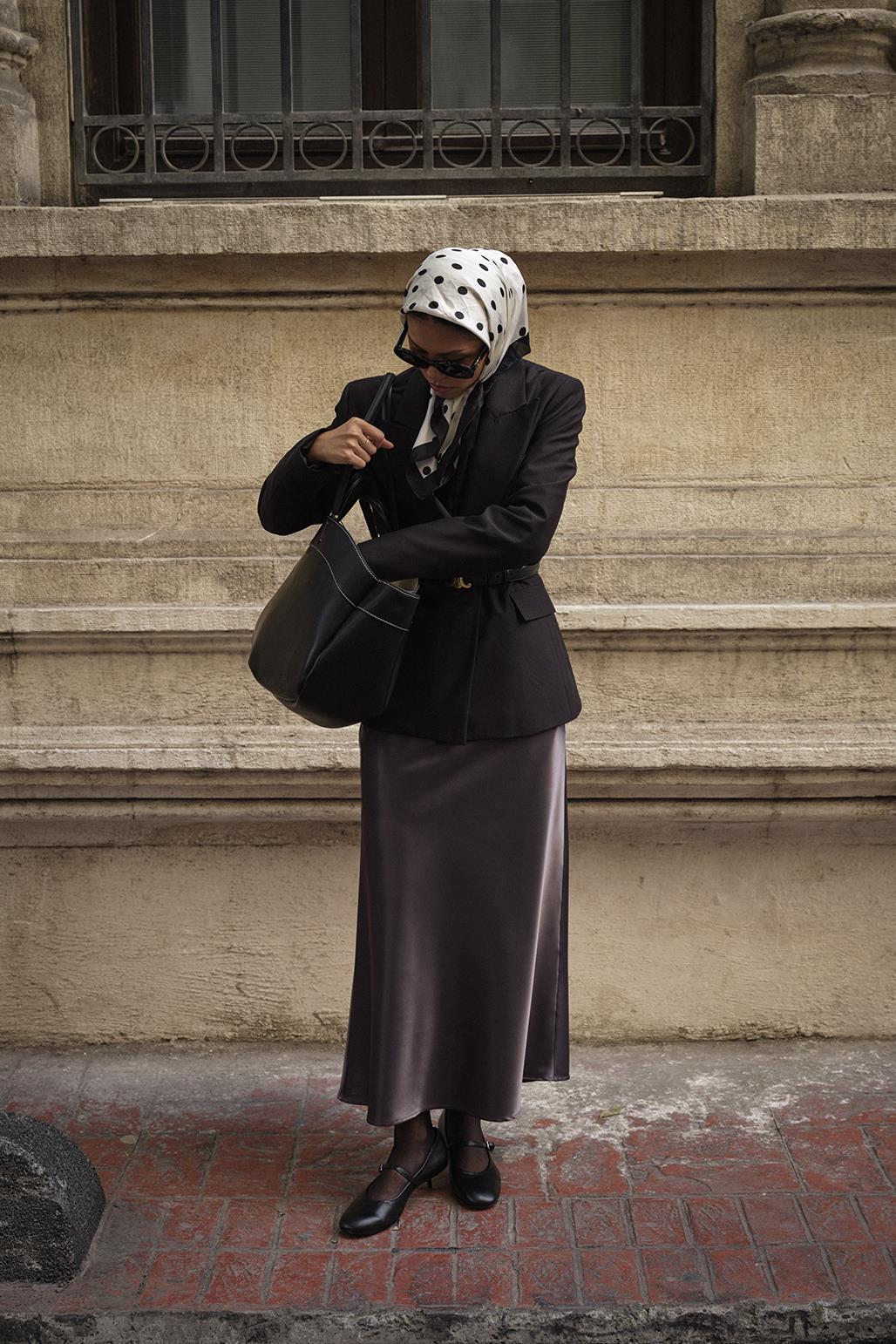 Slit Buttoned Jacket Black