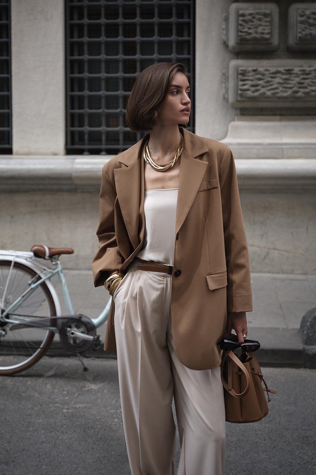 Slit Buttoned Jacket Camel