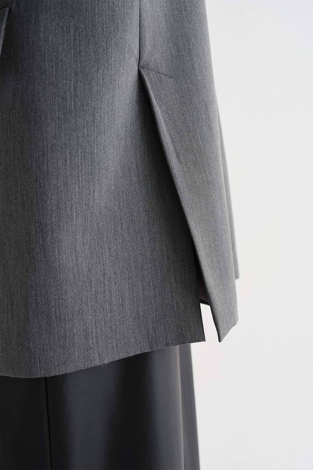 Slit Buttoned Jacket Gray