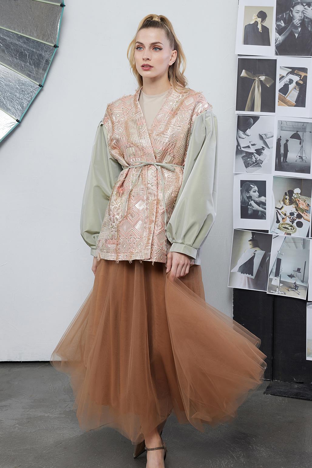 Taffeta Jacquard Garnish Kimono Beige