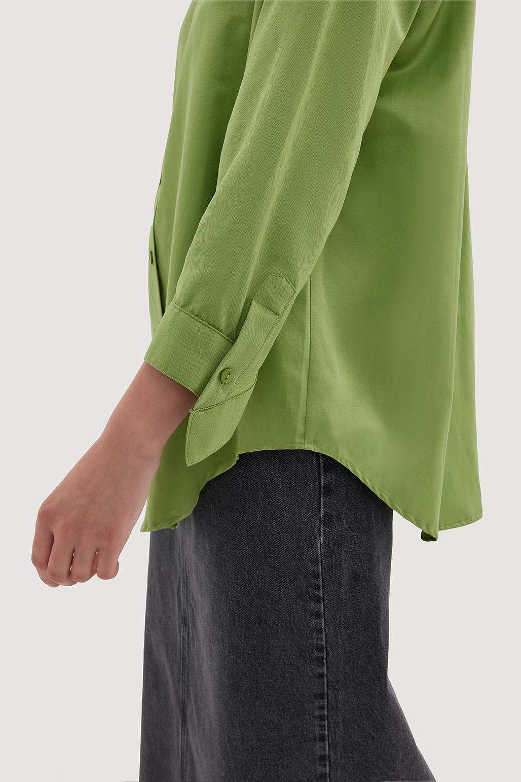 Stone Embroidered Shirt Green