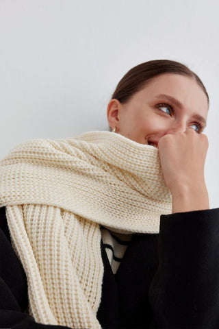 Knitwear Long Scarf With Fringe Ecru