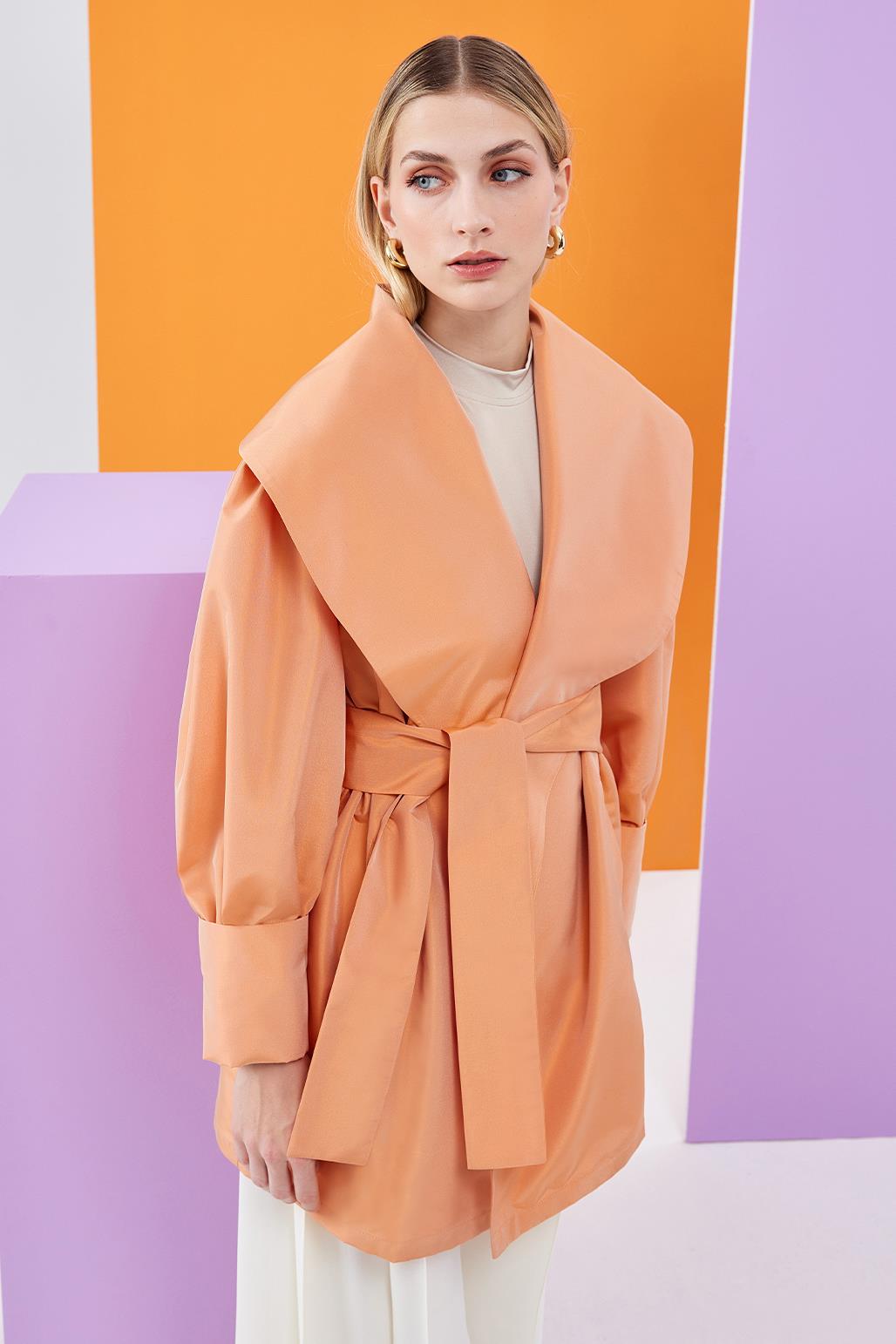 Vera Taffeta Shawl Collar Kimono Apricot