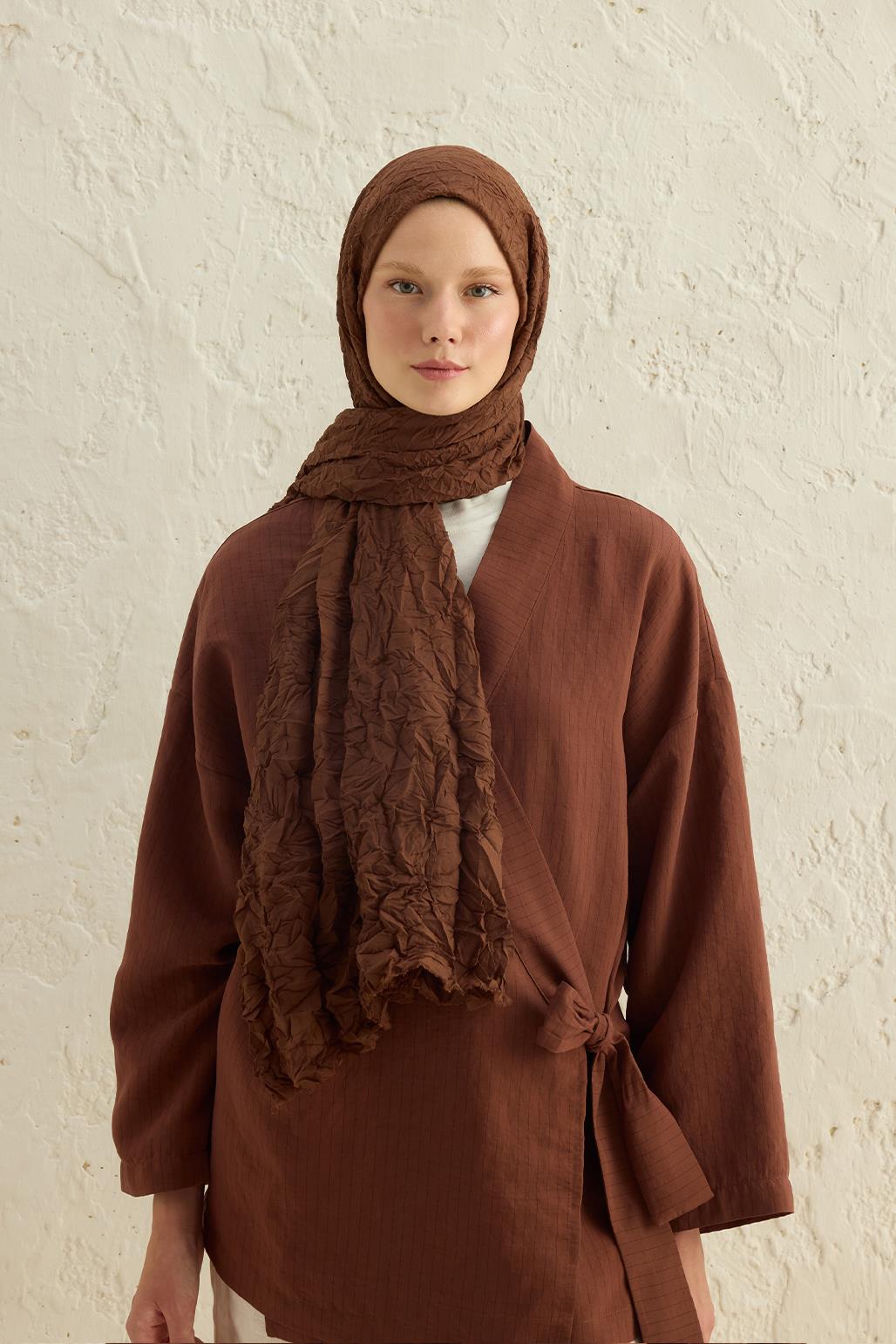 Vual Krash Shawl Chocolate