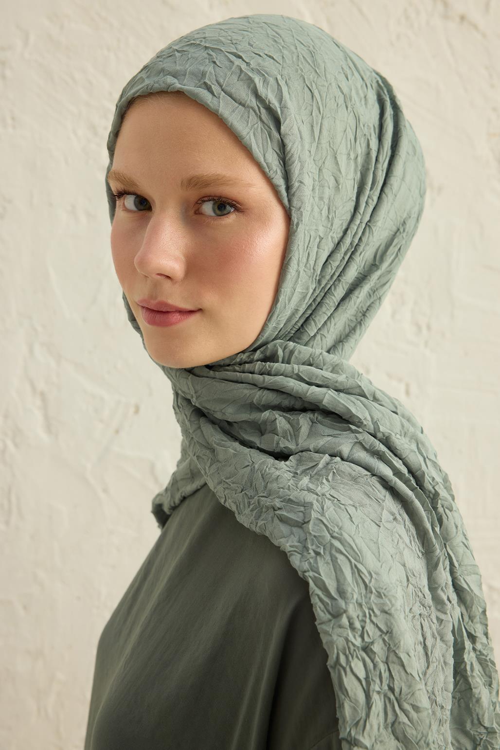 Vual Krash Shawl Pastel Green