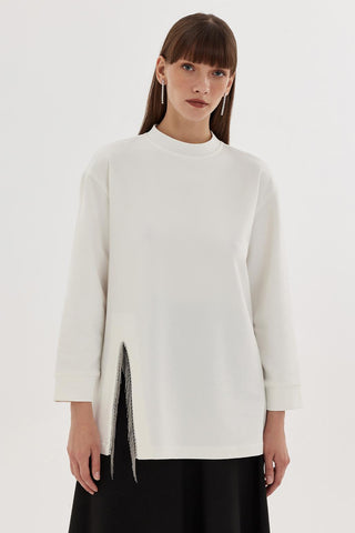 Stone Embroidered Slit Sweatshirt Ecru