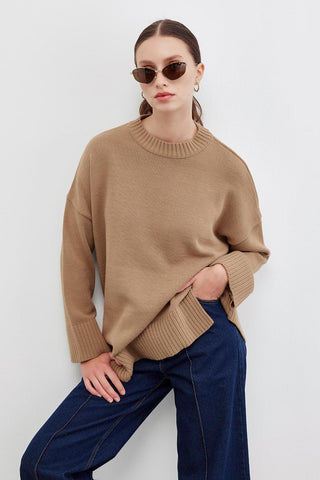 Slit Knitwear Sweater Camel
