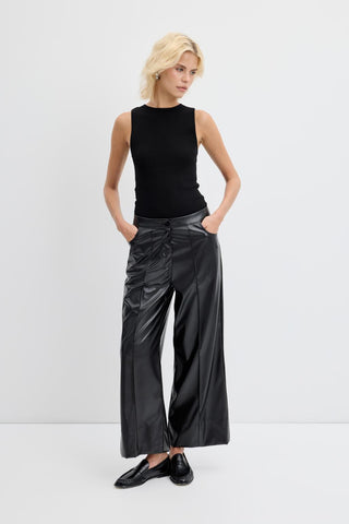 High Waist Pleated Stitch Leather Trousers Black