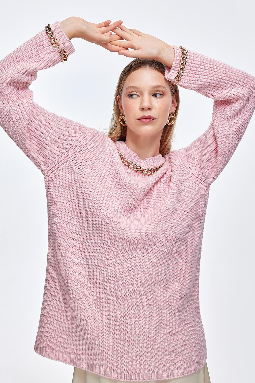 Knitwear Sweater With Chain Embroidery Pink